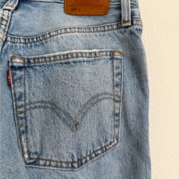 Levi's Denim - Levi's 501 W25 L28 Jeans Distressed Women’s Denim